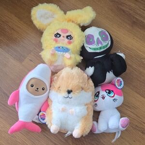 NWT Claw Machine Prizes Cute Plush Toy Bundle 5 Total *see Description*